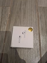 Arooj Mustafa review photo