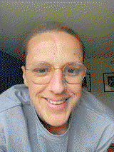 Tom Lahure review photo