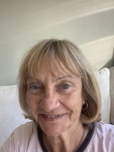 Lynne review photo