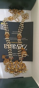 sushma review photo
