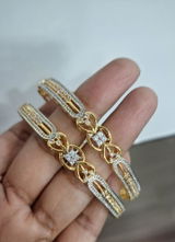 Sophiya review photo