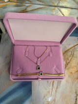 Anonyme review photo