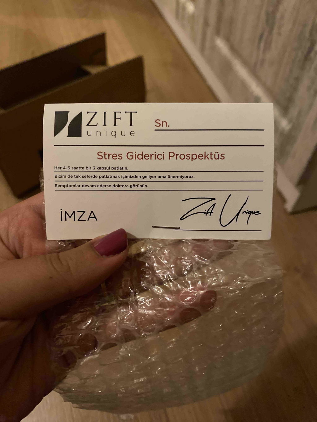 Zift Unique Novara Paslanmaz Çelik Kağıt Havluluk