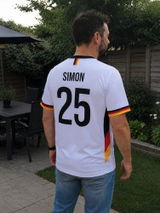 Simon W. review photo
