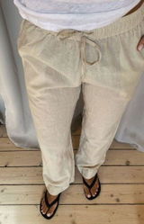 Evelina review photo