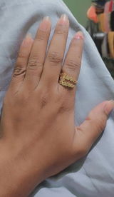 Saira review photo