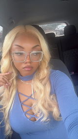 Alexis Bentley review photo