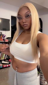 Alexis Bentley review photo