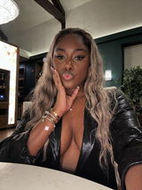 Brittney review photo