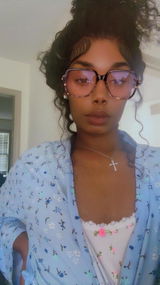 Monique review photo