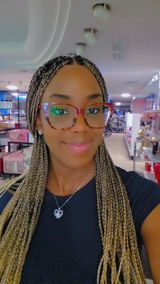 Lauretta Nnaji review photo