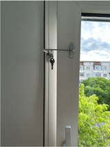 review preluat de pe eMag review photo