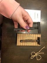 A.L review photo