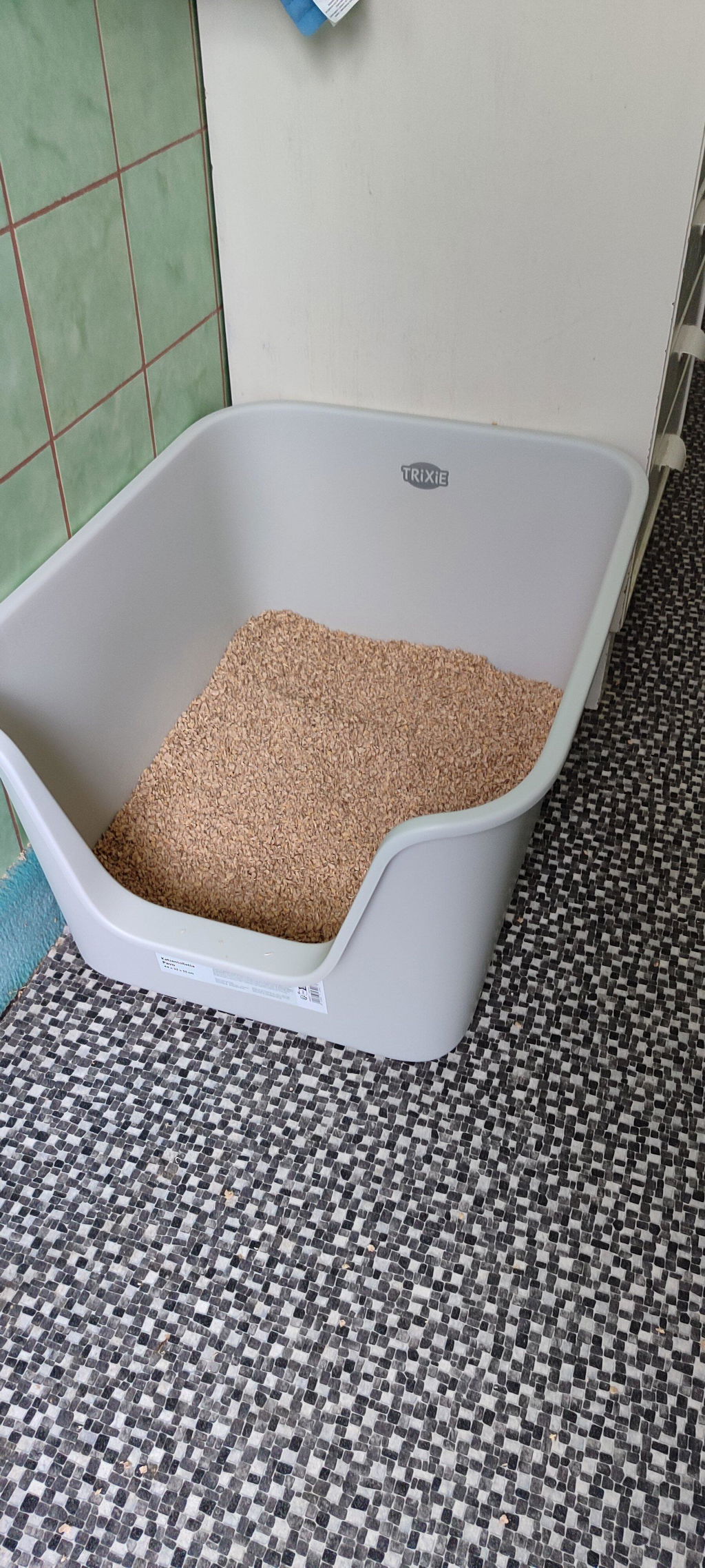 TRIXIE Katzentoilette Pavo, hoher Rand