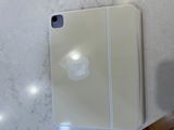 S M review photo