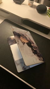 Faye review photo