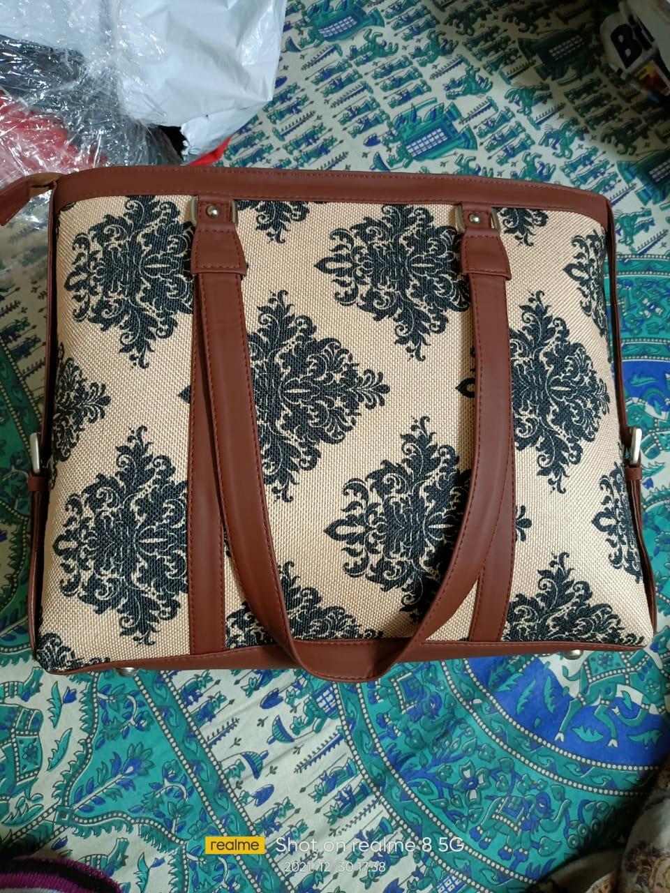 Product photo 1 from Kirti Gupta’s review