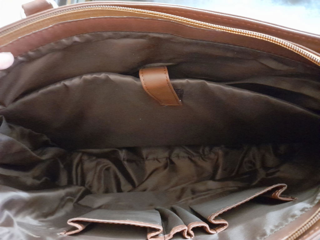 Product photo 3 from Shri Pavani Murugan’s review