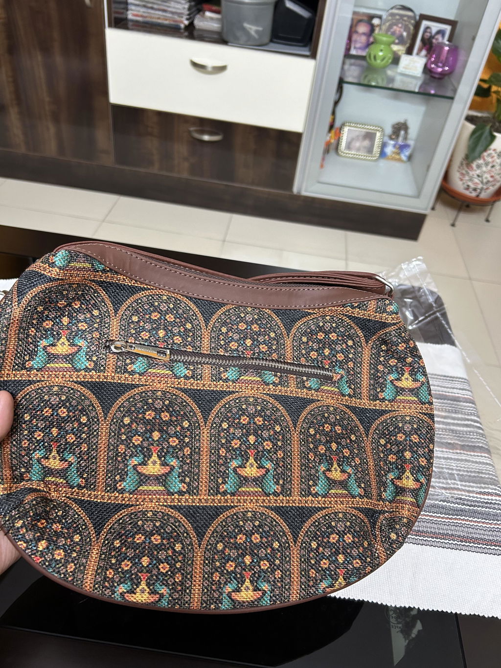 Product photo 1 from Sudeshna Dutta’s review