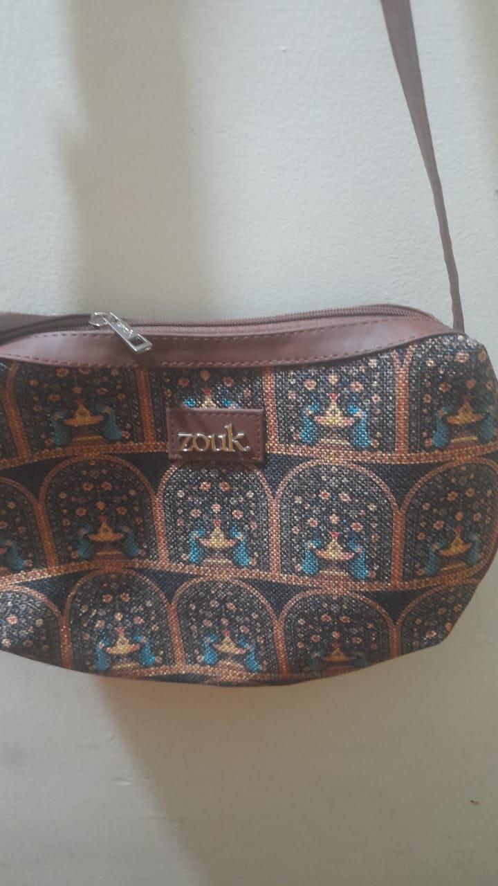 Product photo 1 from Kunjβs review