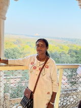 Shanthini Rajinikumar review photo