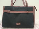 H review photo