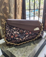 Faiza . review photo