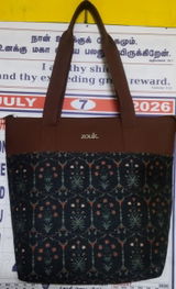 Julie Vignesh review photo
