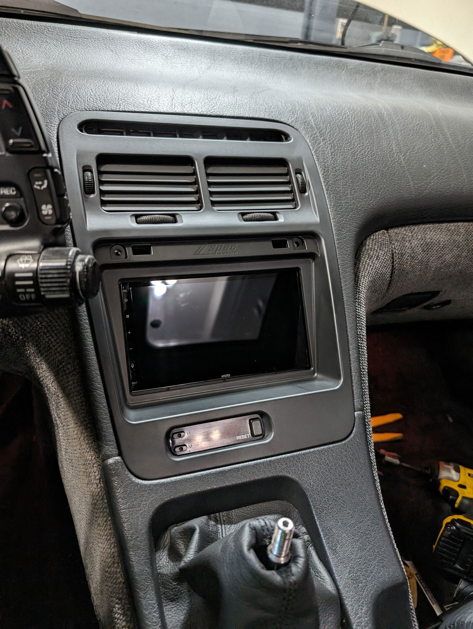 ZSPEC LHD Double-Din Radio Bezel w/Brackets for 90-99 Nissan Z32 300zx