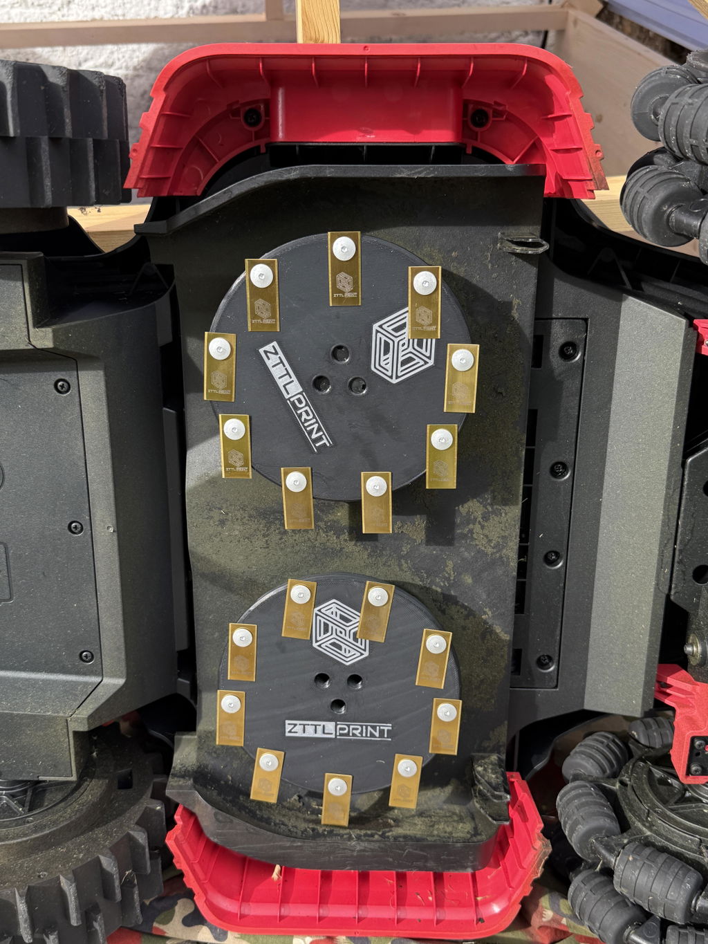 MowerKit PREMIUM 60x Messerklingen + 60x Schrauben + Zubehör + Werkzeugbox Komplettset Messerklingensystem