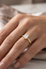 Esra d. review photo